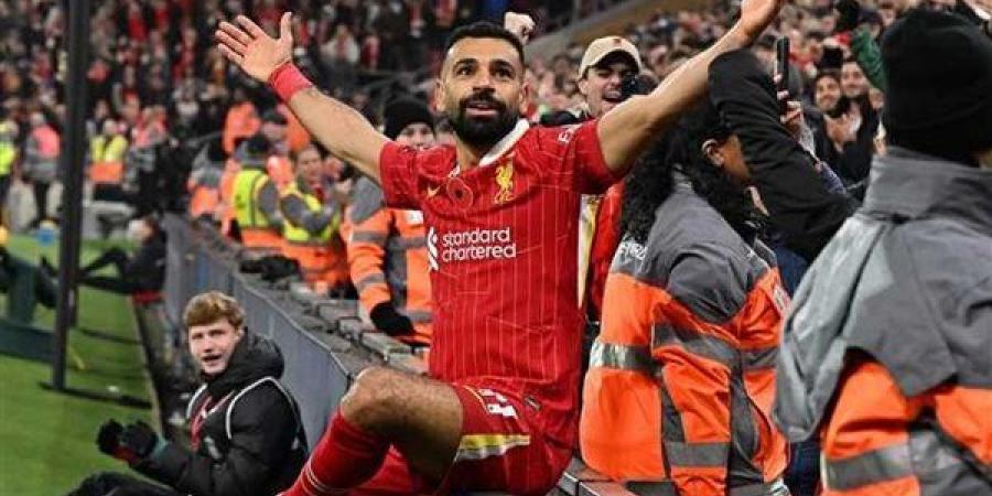 محمد صلاح يسعى للحفاظ على جائزة الأفضل بالدوري الإنجليزي عن شهر ديسمبر