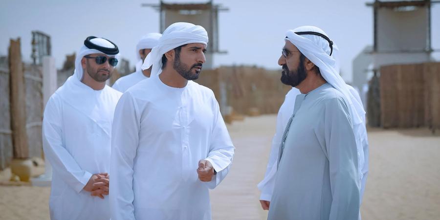 محمد بن راشد وولي عهده بـ"مخيم دبي": لا ننتظر المستقبل وطموحنا بلا حدود - الأول نيوز