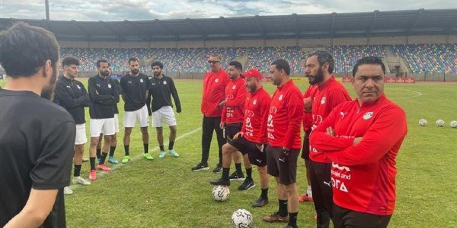 بعثة المنتخب الوطنى للمحليين تغادر جوهانسبرج.. وراحة من التدريبات غدًا