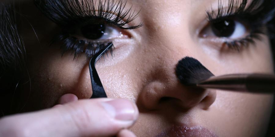 دليل كامل لمكياج العيون بحسب شكلها - الأول نيوز