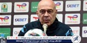 جروس يعقد جلسة مع لاعبي الزمالك قبل مباراة بلاك بولز