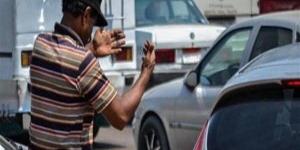 عاجل.. الحكومة تكشف عن 6 شروط لحصول السايس على رخصة العمل