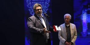 منح المخرج عماد ماهر درع هيباتيا الذهبية فى ختام الإسكندرية للفيلم القصير|صور