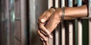 حبس عاطل 4 أيام ضبط بحوزته 190 طربة حشيش في البحيرة