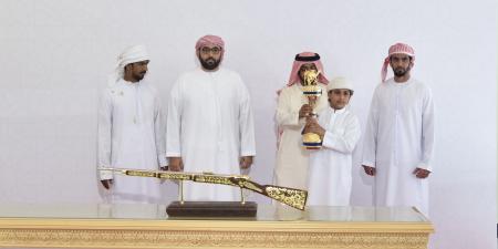 راشد بن سعود يشهد مهرجان محمد بن زايد للهجن