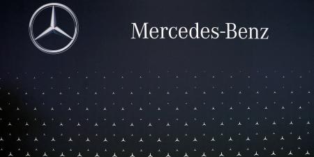مبيعات مرسيدس تنخفض في 2024 العام الصعب لصناعة السيارات