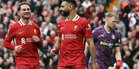 لماذا حاول محمد صلاح منع ليفربول من إجراء تبديل؟