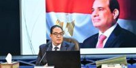 جامعة القاهرة تناقش التقرير الاستراتيجي لمركز الأهرام