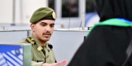 جوازات المدينة المنورة تستقبل أولى رحلات حجاج جيبوتي لموسم هذا العام 1446هـ،