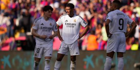 هذا ما فعله لاعبو ريال مدريد بعد الخسارة من برشلونة - الأول نيوز
