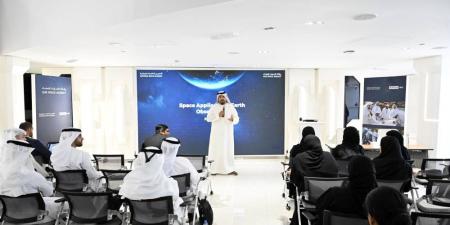 وكالة الإمارات للفضاء تستضيف الملتحقين بالدفعة الـ 2 لمسار تطبيقات الفضاء «مراقبة الجو»