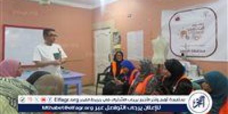 تضامن الأقصر تدريب 40 سيدة من مركزي الطود وأرمنت على مشروعات الملابس الجاهزة والمفروشات