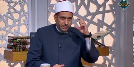 أمين الفتوى: لا حرج في ارتداء الكمامة أو النظارة الشمسية أو ماسك العين أثناء الإحرام