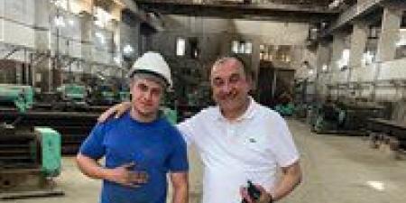 المهندس محمد شيمي يتفقد مصانع إنتاج فلنكات القطار السريع والسكك الحديدية ومترو الأنفاق لمتابعة سير العمل والإنتاج