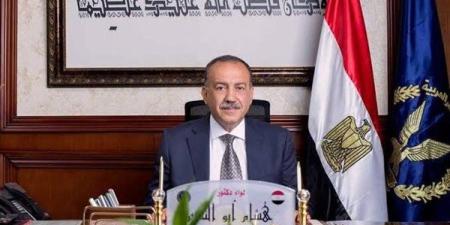 محافظ أسيوط: ضبط مخالفة خبز ناقص الوزن وتوجيه باتخاذ الإجراءات القانونية