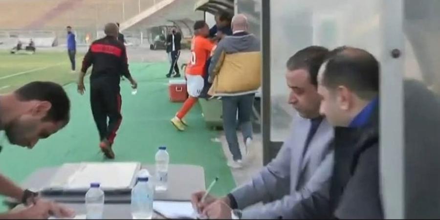 إيقاف لاعب اعتدى على مدربه في الدوري المصري