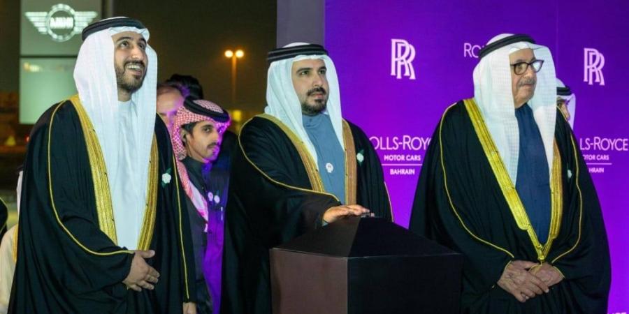 محمد بن سلمان يفتتح صالة العرض الجديدة لرولز-رويس موتورز كارز البحرين