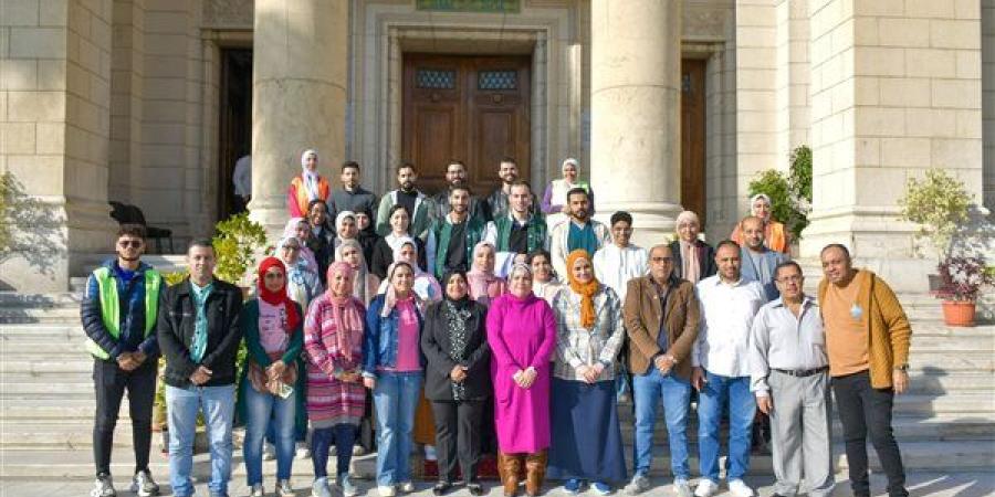 جامعة القاهرة تطلق قافلة تنموية شاملة بالحوامدية ضمن مبادرة "بداية"