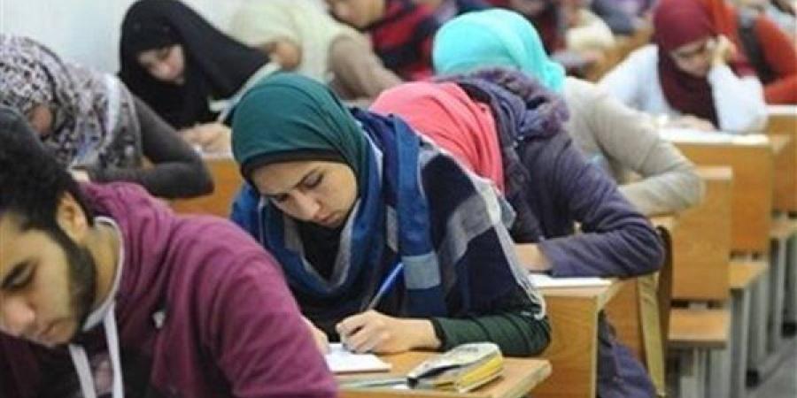 جدول امتحانات الصف الثالث الإعدادي 2025 الترم الأول