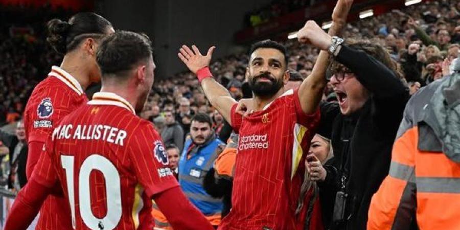 محمد صلاح يقود هجوم ليفربول أمام توتنهام في الدوري الإنجليزي