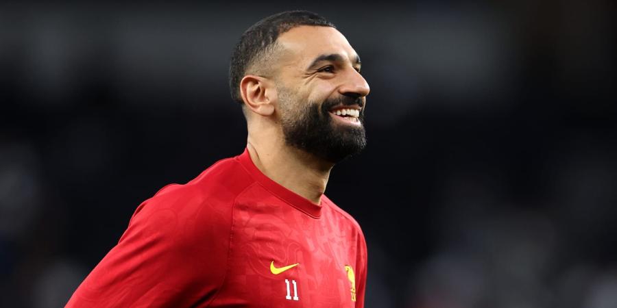 محمد صلاح ينشر صورة من احتفاله وأسرته بعيد الميلاد - الأول نيوز