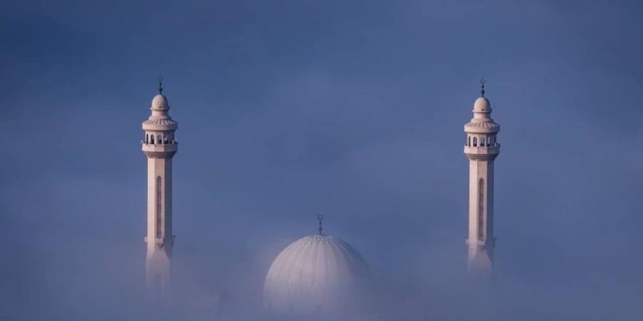 «الأرصاد»: طقس دافئٌ نسبيًا ورطب مع ضباب خفيف