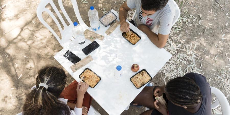 ما سبب شعورك بالجوع طوال الوقت؟ - الأول نيوز