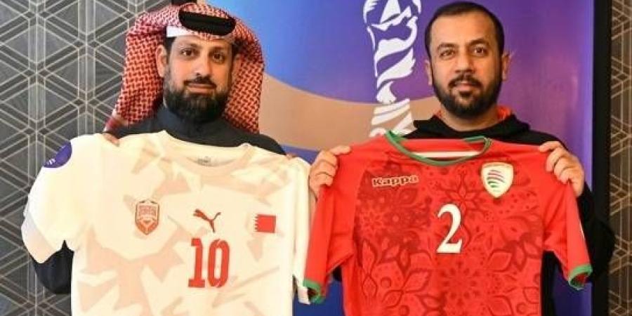 البحريني بالأبيض والعماني بالأحمر في نهائي "خليجي زين 26"