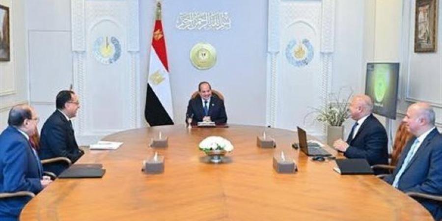 عاجل.. توجيهات مشددة للرئيس السيسي خلال لقاء رئيس الوزراء ووزير الصناعة