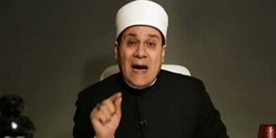 مظهر شاهين معلقاً على فصل السيد البدوي: هل أصبح النقد جريمة؟