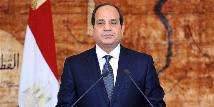 السيسي: أنتم الجيل الذي سيتولى حماية الدولة المصرية ولن نبخل بنظم التعليم