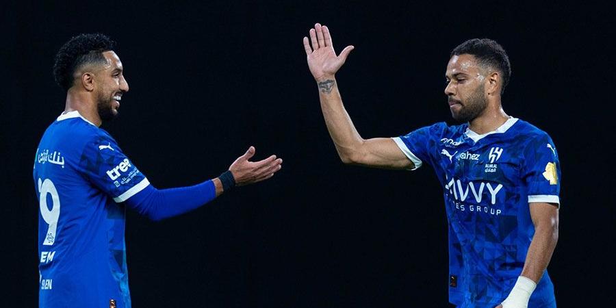 الهلال يسحق الفتح 9-0 في مباراة تاريخية بالدوري السعودي