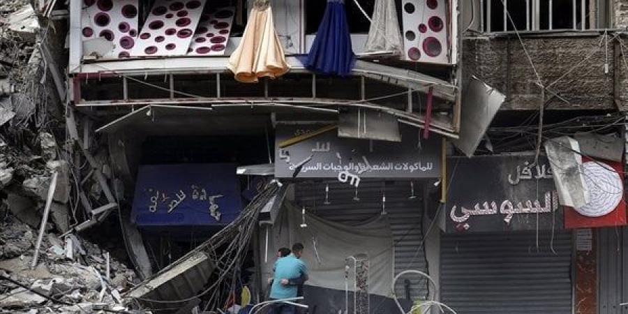 "مصر هى الروح".. فلسطينيون: مصر دائما الراية الرئيسية والسند لنا "فيديو"