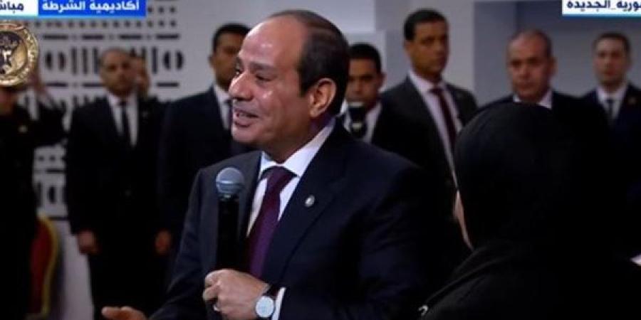 الرئيس السيسي للمصريين: "مصر لا تنسى شهداءها.. وحافظوا على بلدكم"