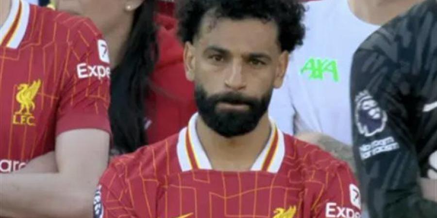 مفاجأة.. سبب قد يمنع محمد صلاح من الرحيل عن ليفربول