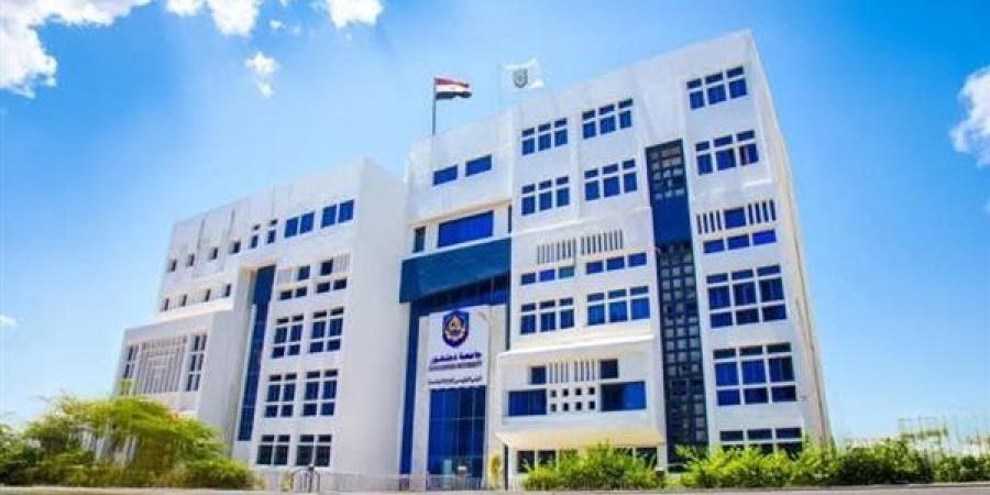 جامعة دمنهور تواصل تقدمها بالتصنيفات وتدرج بالتصنيف البريطاني التايمز للتخصصات الأكاديمية