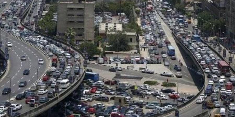 اليوم.. كثافات مرورية على أغلب ميادين وشوارع القاهرة والجيزة