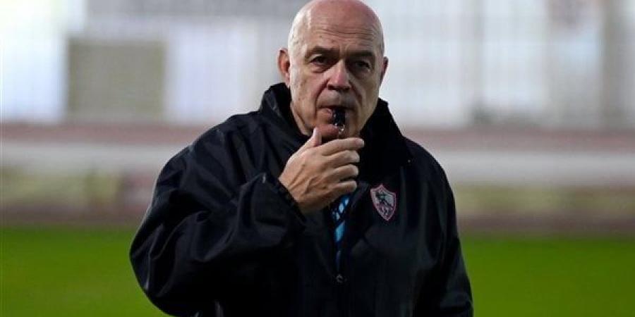 لاعبو الزمالك ينقلبون على «جروس» ويطالبون برحيله.. والإدارة تجهز البديل