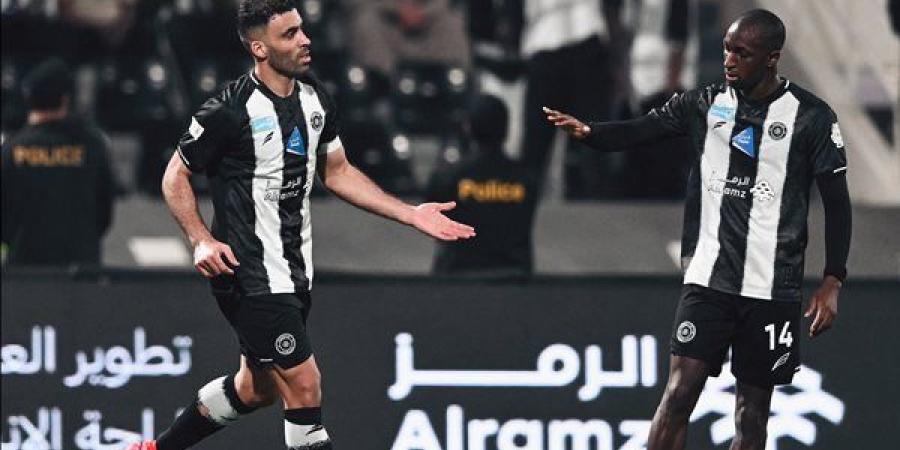 عبد الرزاق حمد الله يحطم الأرقام القياسية في الدوري السعودي