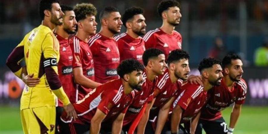 لاعب وسط الأهلي ينضم إلى صفوف المصري البورسعيدي.. مصدر يكشف التفاصيل (خاص)