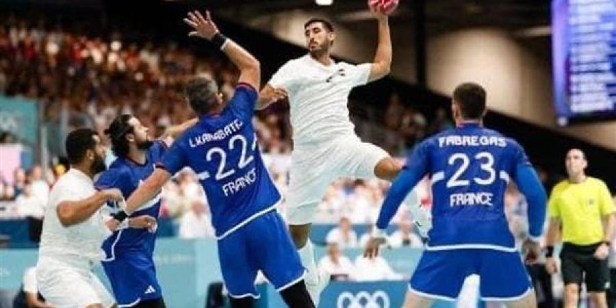 اليوم.. الأهلي يلتقي سموحة والزمالك أمام هليوبوليس في دوري كرة اليد