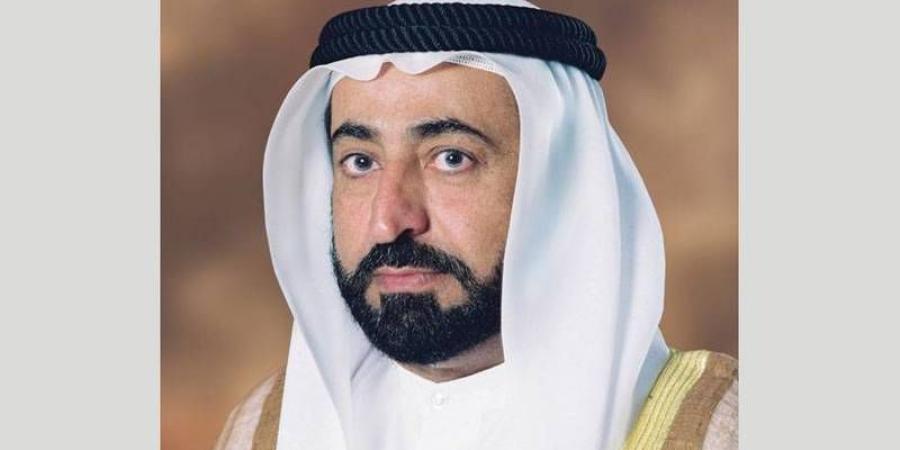 حاكم الشارقة يعزي خادم الحرمين الشريفين بوفاة الأميرة العنود بنت محمد