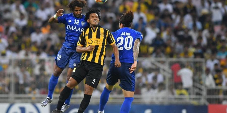 قبل كلاسيكو روشن.. تاريخ مواجهات الهلال واتحاد جدة