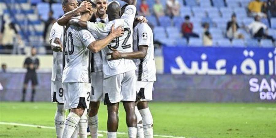 الجزيرة يقلب الطاولة على النصر ويفوز بثلاثية في الدوري الإماراتي