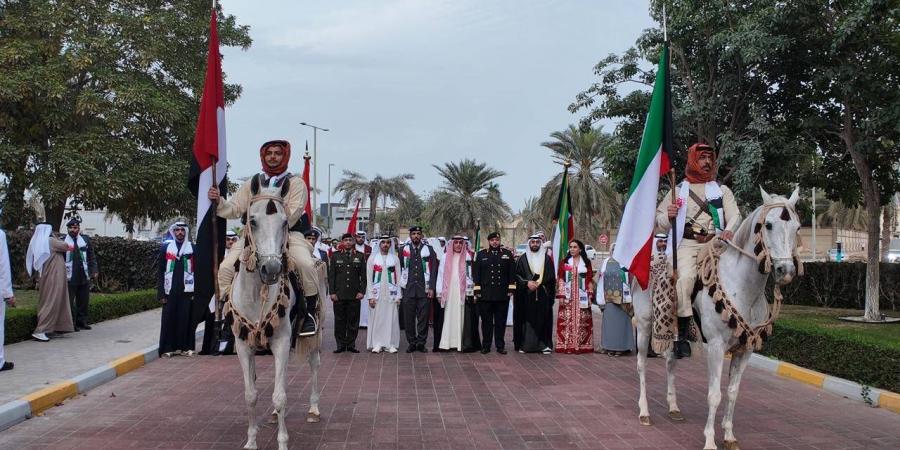 شرطة أبوظبي تشارك باحتفالية اليوم الوطني الـ64 لدولة الكويت