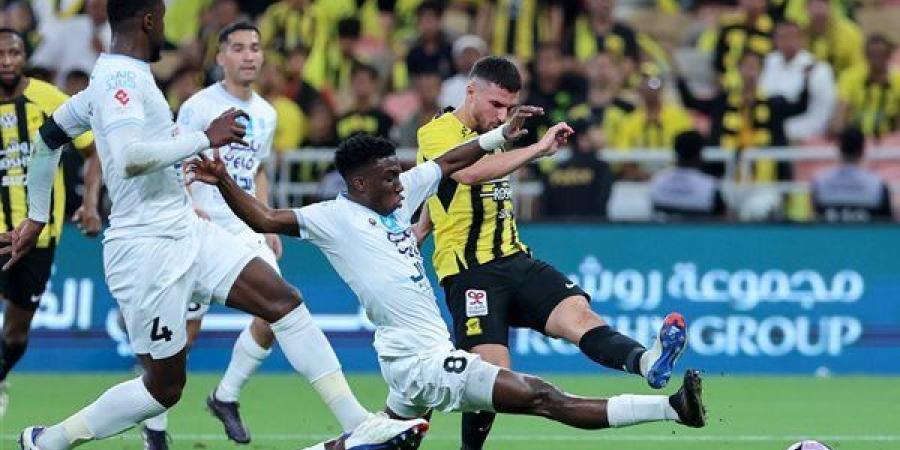 الاتحاد يسقط أمام الأخدود في الدقائق الأخيرة بدوري روشن