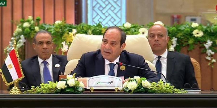 السيسي: ندعو لدعم خطة مصر لإعمار غزة وتحقيق السلام العادل