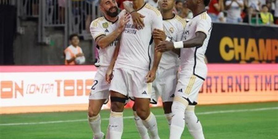 دياز يسجل هدف التقدم لريال مدريد في شباك أتلتيكو بدوري أبطال أوروبا