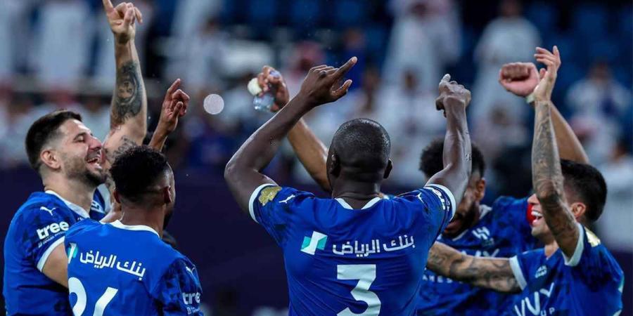 4 نجوم "سوبر" مرشحون لتدعيم صفوف الهلال السعودي قبل كأس العالم للأندية