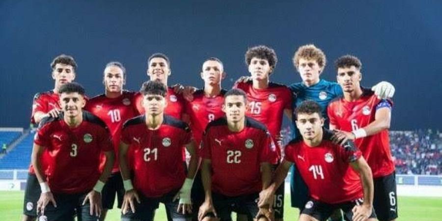 الكرة المصرية .. بعثة منتخب مصر للشباب تطير إلى الدوحة للمشاركة في دورة قطر الودية